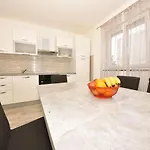 Dalmatina By Interhome Hébergement de vacances *