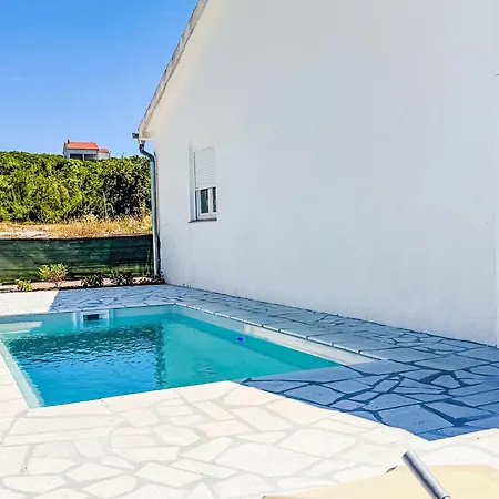 Ferienhaus Dalmatina By Interhome *