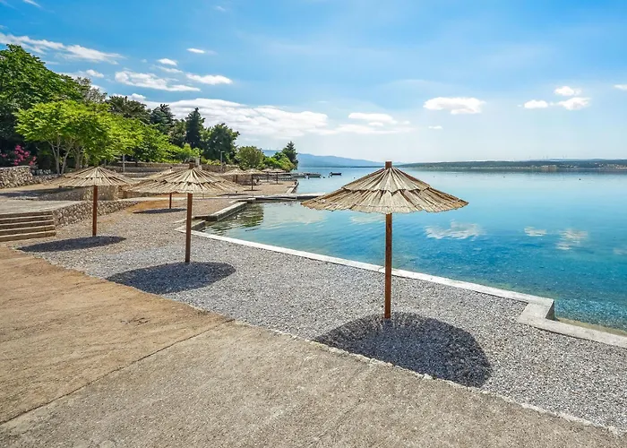 Dalmatina By Interhome Maslenica